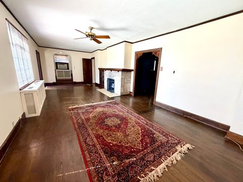 Tiny photo for 402 W Iowa Street, Urbana, IL 61801 (MLS # 12597882)