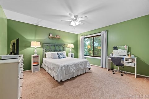 Tiny photo for 1592 Kirkwood Drive #1592, Geneva, IL 60134 (MLS # 12430153)