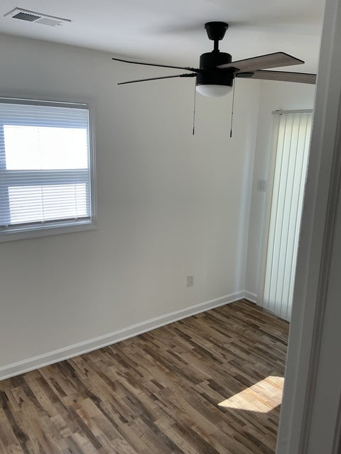 Tiny photo for 3214 Miller Avenue, South Chicago Heights, IL 60411 (MLS # 12773948)