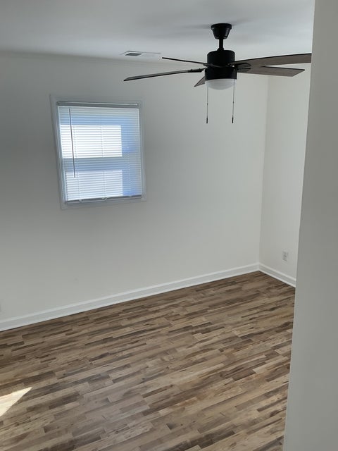 Tiny photo for 3214 Miller Avenue, South Chicago Heights, IL 60411 (MLS # 12773948)