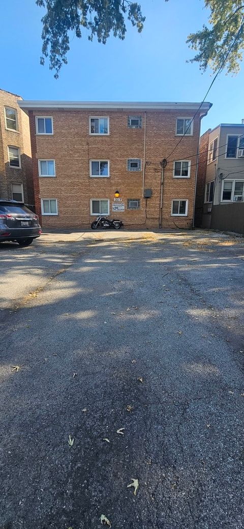 Tiny photo for 317 Wisconsin Avenue #1A, Oak Park, IL 60302 (MLS # 12493235)