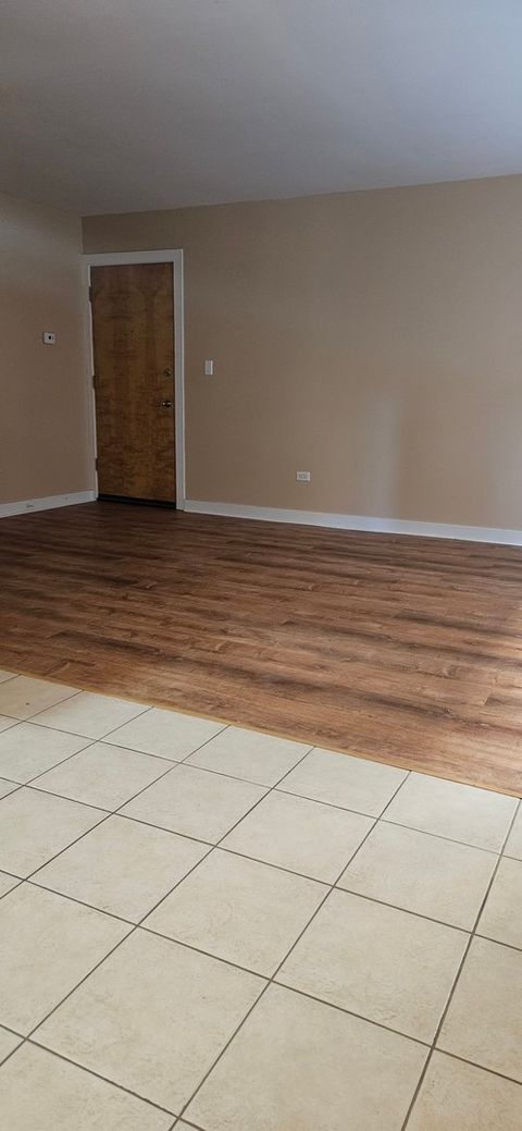 Tiny photo for 317 Wisconsin Avenue #1A, Oak Park, IL 60302 (MLS # 12493235)