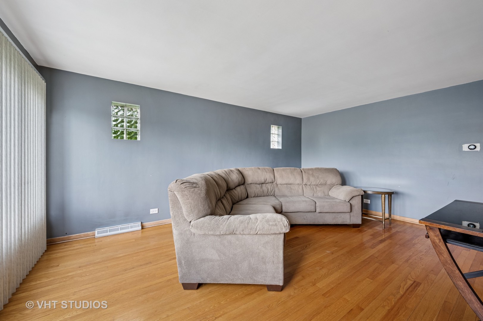 5857 N Central Avenue
