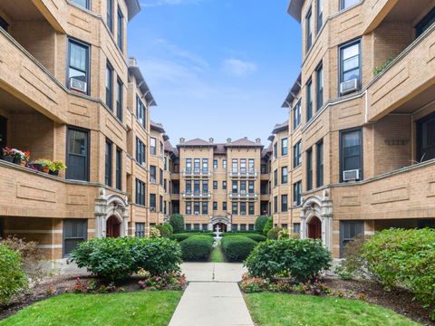 1335 W Lunt Avenue 2J Chicago IL 60626