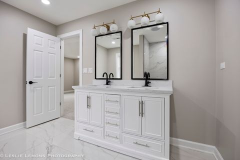 Tiny photo for 1247 Scoville Avenue, Berwyn, IL 60402 (MLS # 12556743)