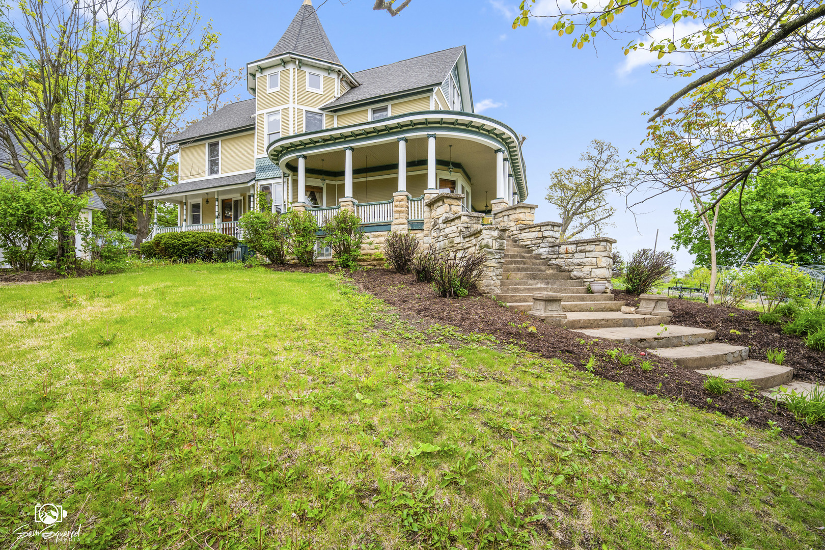 429 Buell Avenue