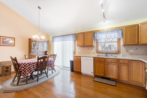 Tiny photo for 541 Blue Bonnet Lane, Woodstock, IL 60098 (MLS # 12561242)