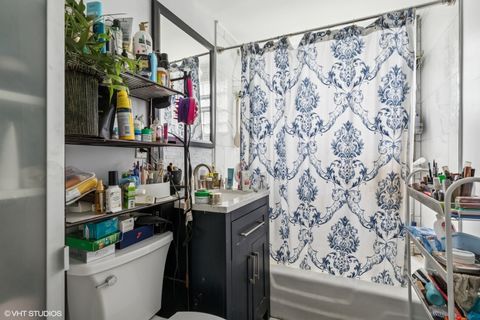 Tiny photo for 3212 Lindenwood Lane, Glenview, IL 60025 (MLS # 12405633)