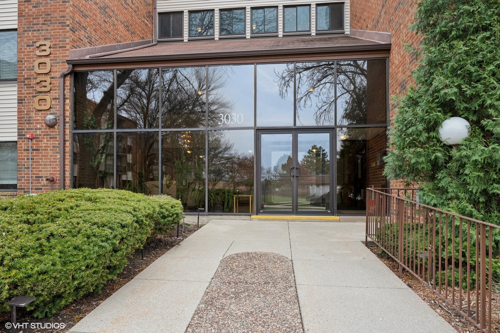 3030 Pheasant Creek Drive 207