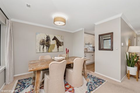 Tiny photo for 3030 Pheasant Creek Drive #207, Northbrook, IL 60062 (MLS # 12433445)