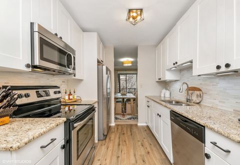 Tiny photo for 3030 Pheasant Creek Drive #207, Northbrook, IL 60062 (MLS # 12433445)