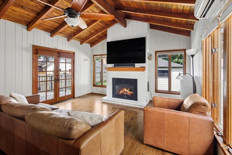 Tiny photo for 5940 N Knox Avenue, Chicago, IL 60646 (MLS # 12706218)