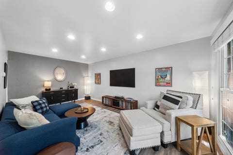 Tiny photo for 7635 Manchester Manor Mnr, Hanover Park, IL 60133 (MLS # 12675202)