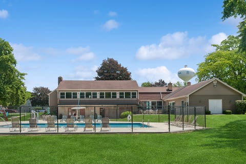 Tiny photo for 7635 Manchester Manor Mnr, Hanover Park, IL 60133 (MLS # 12675202)