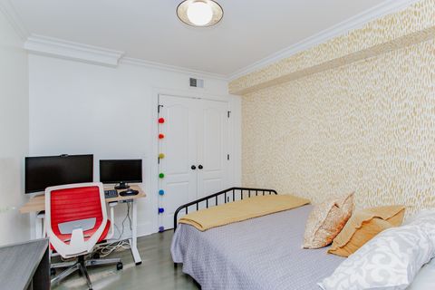 Tiny photo for 240 LEE Street #G, Evanston, IL 60202 (MLS # 12484173)