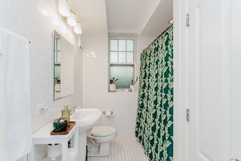 Tiny photo for 240 LEE Street #G, Evanston, IL 60202 (MLS # 12484173)