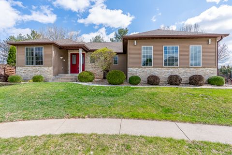 Photo of 3404 77TH Street Court, Moline, IL 61265 (MLS # 12599224)