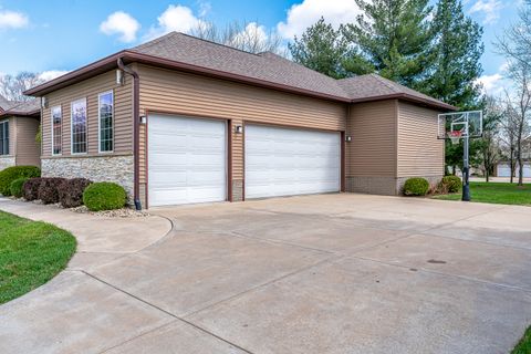 Tiny photo for 3404 77TH Street Court, Moline, IL 61265 (MLS # 12599224)