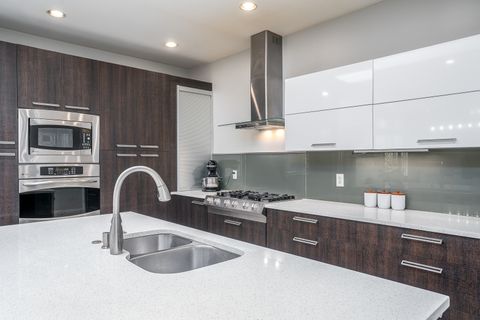 Tiny photo for 3404 77TH Street Court, Moline, IL 61265 (MLS # 12599224)