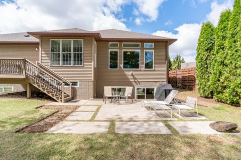 Tiny photo for 3404 77TH Street Court, Moline, IL 61265 (MLS # 12599224)