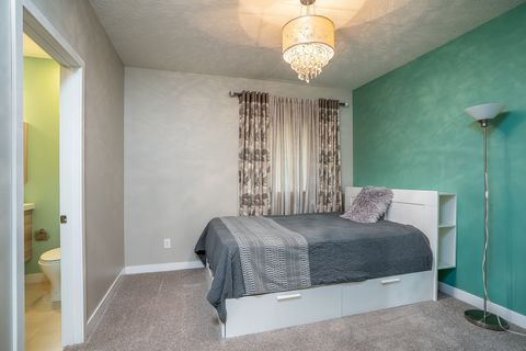 Tiny photo for 3404 77TH Street Court, Moline, IL 61265 (MLS # 12599224)