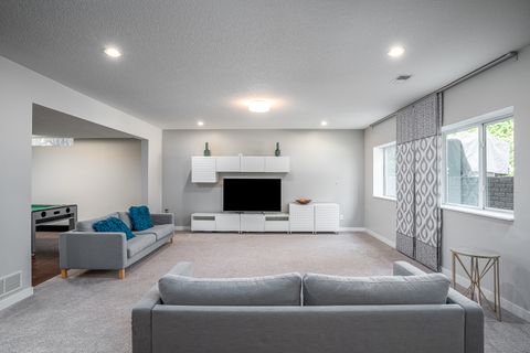 Tiny photo for 3404 77TH Street Court, Moline, IL 61265 (MLS # 12599224)