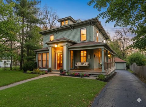 Photo of 426 JULIAN Avenue, Waukegan, IL 60085 (MLS # 12525247)