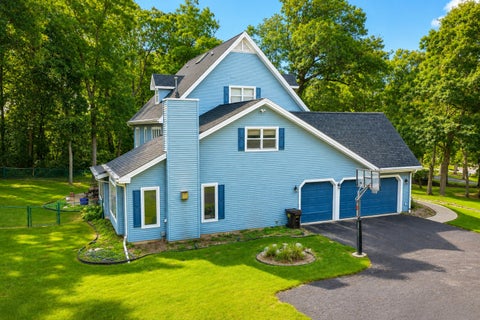 Tiny photo for 1677 Barberry Circle, Freeport, IL 61032 (MLS # 12743380)