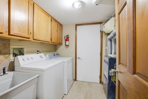 Tiny photo for 36106 N Springbrook Lane, Gurnee, IL 60031 (MLS # 12587812)