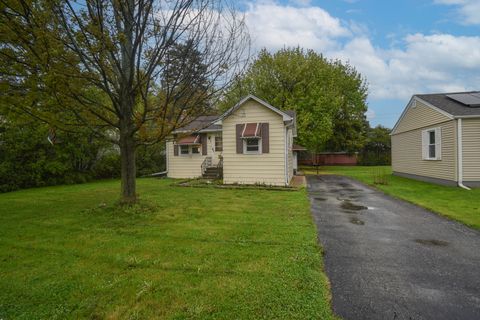 Tiny photo for Waukegan, IL 60085 (MLS # 12636158)