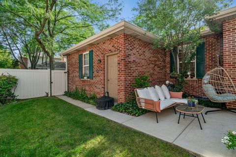 Tiny photo for 18568 W Point Drive, Tinley Park, IL 60477 (MLS # 12500850)
