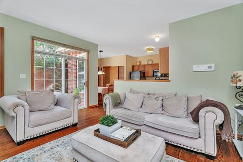 Tiny photo for 18568 W Point Drive, Tinley Park, IL 60477 (MLS # 12500850)