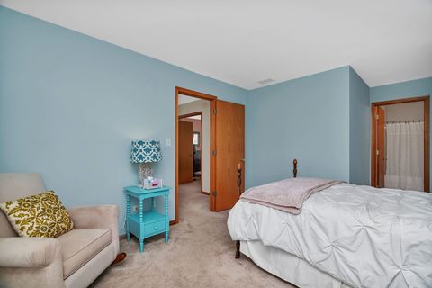 Tiny photo for 18568 W Point Drive, Tinley Park, IL 60477 (MLS # 12500850)