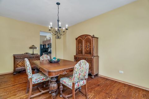 Tiny photo for 18568 W Point Drive, Tinley Park, IL 60477 (MLS # 12500850)