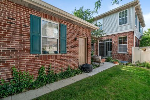 Tiny photo for 18568 W Point Drive, Tinley Park, IL 60477 (MLS # 12500850)
