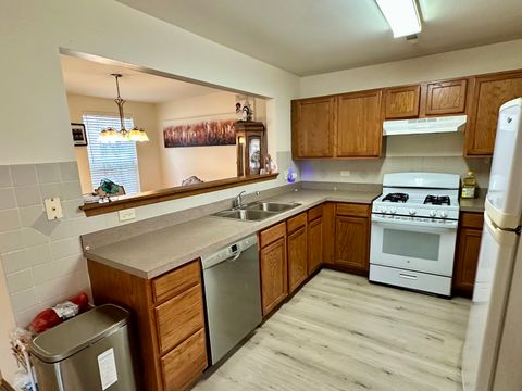 Tiny photo for 1033 Serendipity Drive, Aurora, IL 60504 (MLS # 12589605)