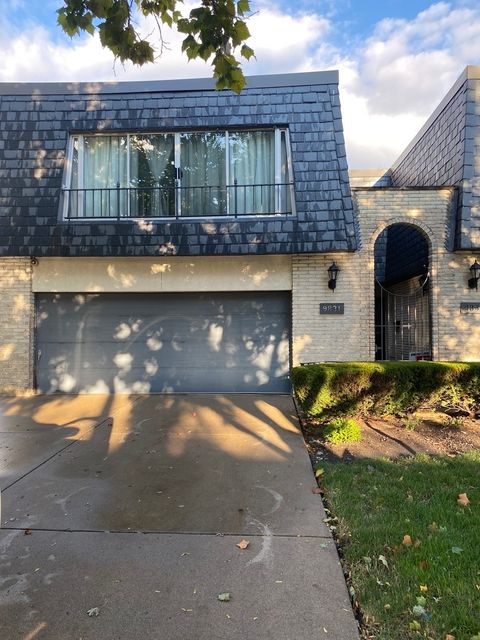 A home in Oak Lawn