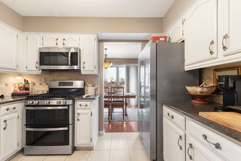 Tiny photo for Warrenville, IL 60555 (MLS # 12561533)