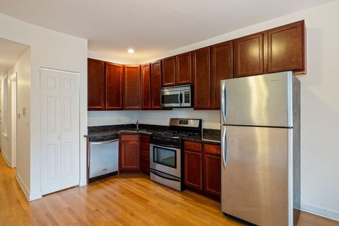 Tiny photo for 2533 W BERWYN Street #2, Chicago, IL 60625 (MLS # 12611455)