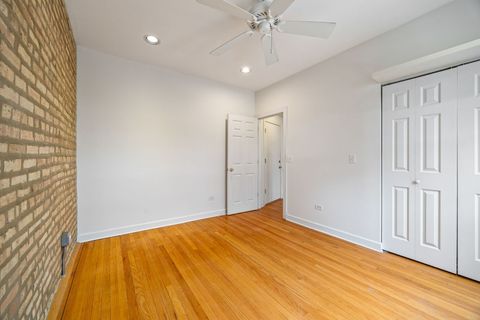Tiny photo for 2533 W BERWYN Street #2, Chicago, IL 60625 (MLS # 12611455)
