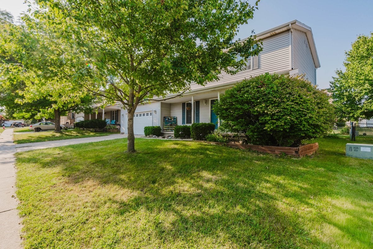 304 Jenny Lind Drive