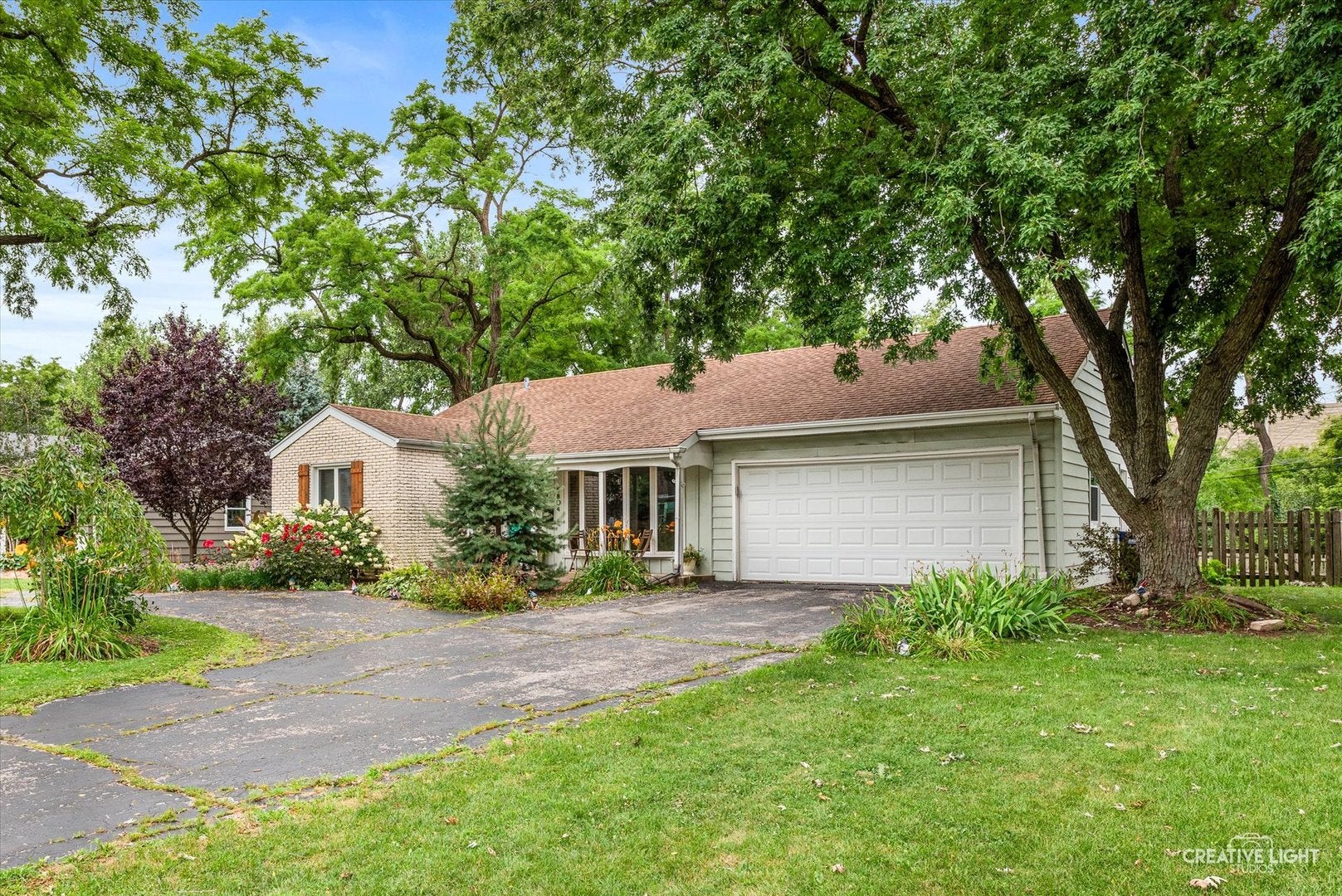 5804 Ridgewood Drive