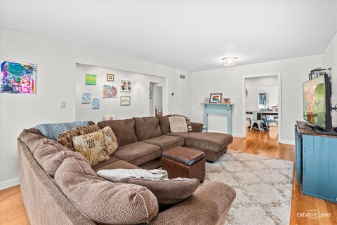 Tiny photo for 5804 Ridgewood Drive, Western Springs, IL 60558 (MLS # 12728843)
