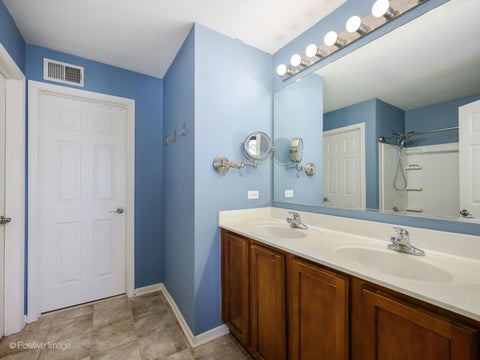 Tiny photo for 617 GRAND CANYON Circle, Crystal Lake, IL 60014 (MLS # 12758861)