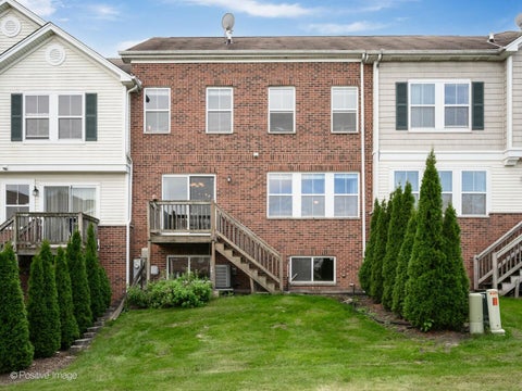 Tiny photo for 617 GRAND CANYON Circle, Crystal Lake, IL 60014 (MLS # 12758861)