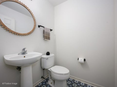 Tiny photo for 617 GRAND CANYON Circle, Crystal Lake, IL 60014 (MLS # 12758861)