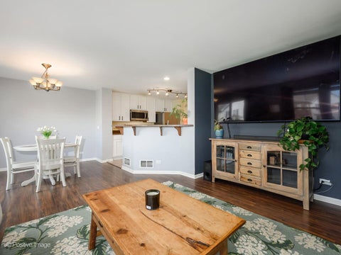 Tiny photo for 617 GRAND CANYON Circle, Crystal Lake, IL 60014 (MLS # 12758861)