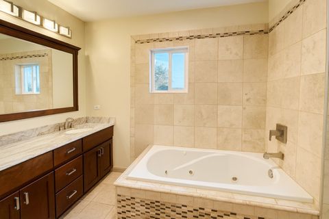 Tiny photo for 406 Juniper Drive, North Aurora, IL 60542 (MLS # 12518723)