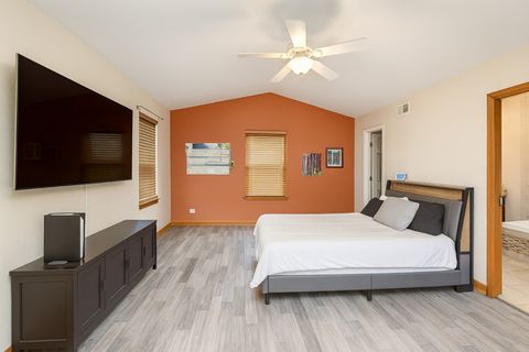 Tiny photo for 406 Juniper Drive, North Aurora, IL 60542 (MLS # 12518723)