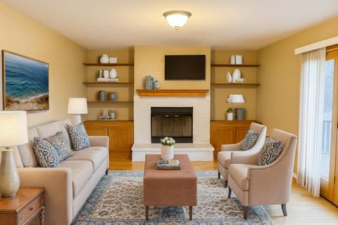 Tiny photo for 406 Juniper Drive, North Aurora, IL 60542 (MLS # 12518723)